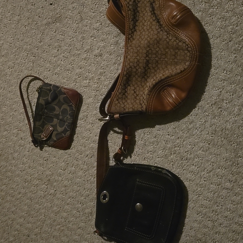 Coach bundle - Picture 3 of 9